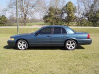 crown vic 1.jpg